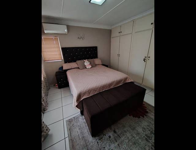 3 BEDROOM TOWNHOUSE TO LET IN ASHLEY